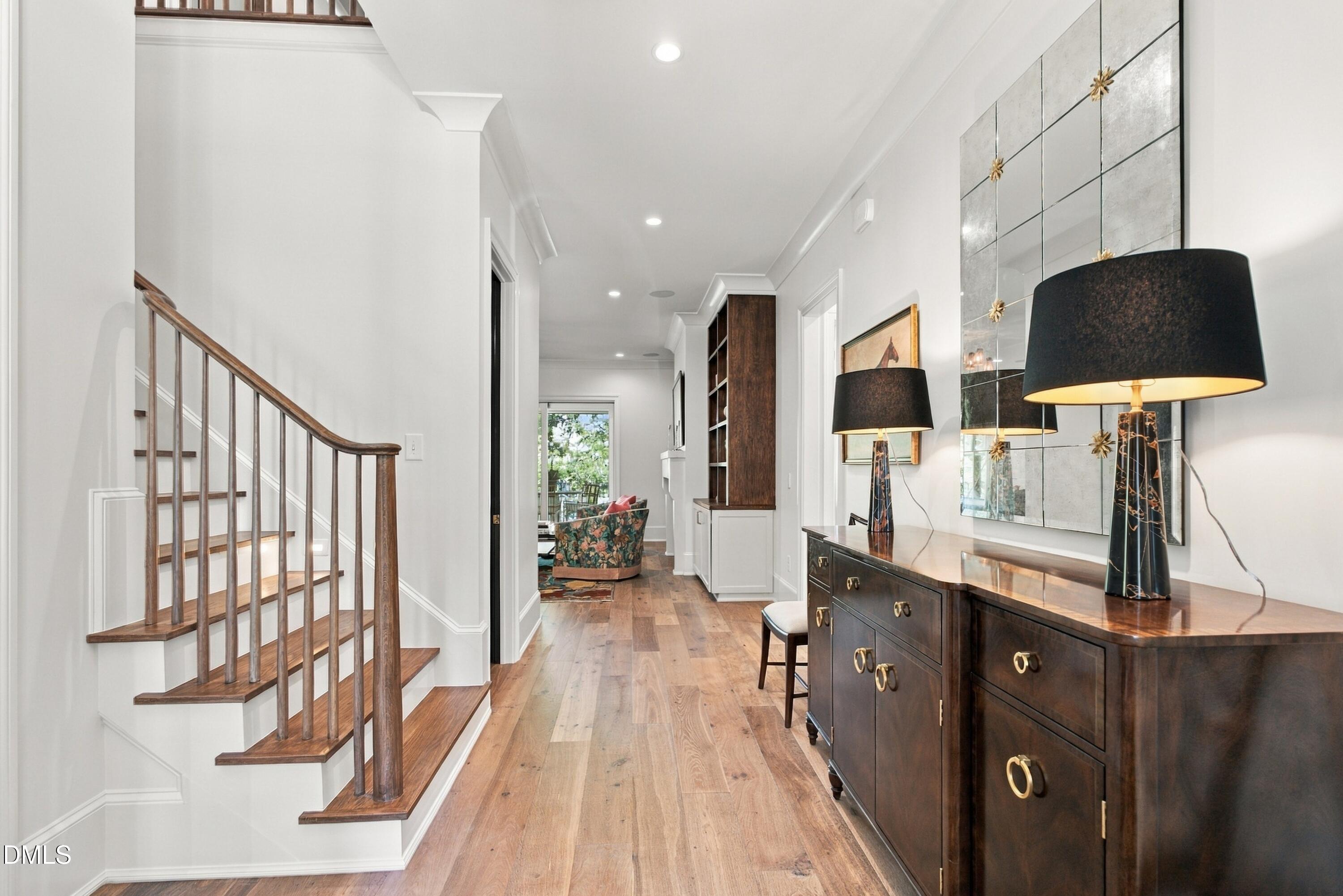 5321 Inglewood Lane