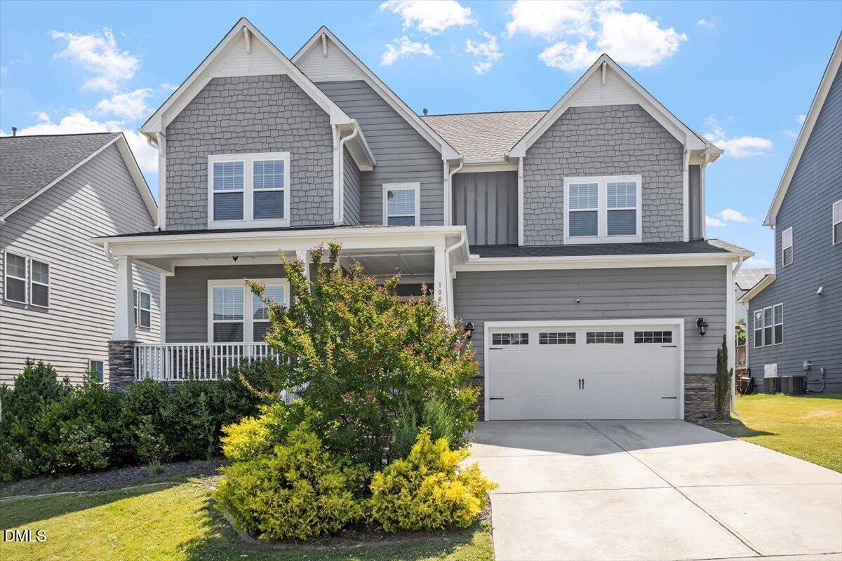 104 Evans Crest Lane