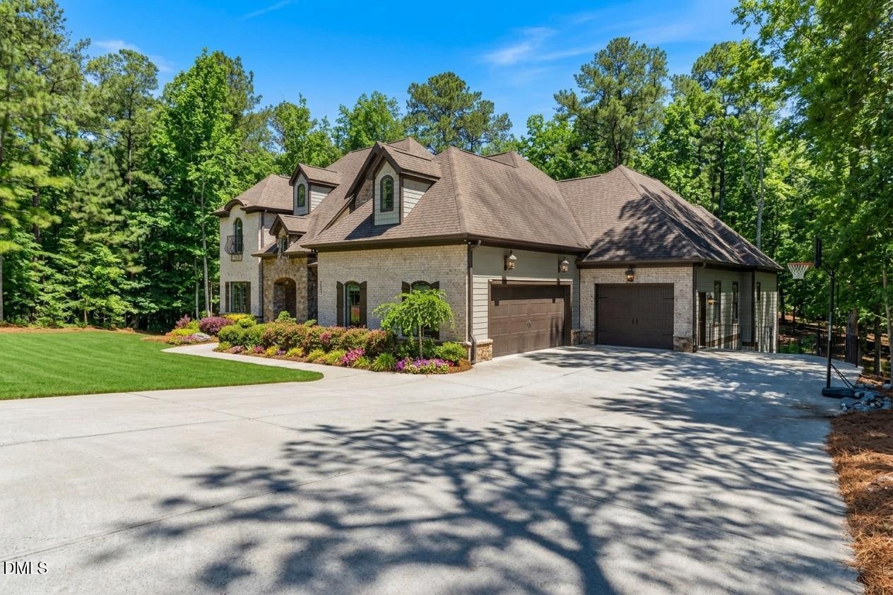 122 Essie Drive