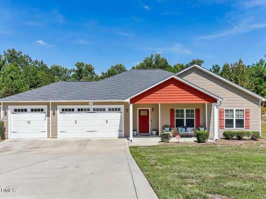 249 STOCK MARKET DR, BROADWAY, NC 27505 - Image de4e77b193ebe7431440afb7bf326772/4276791896