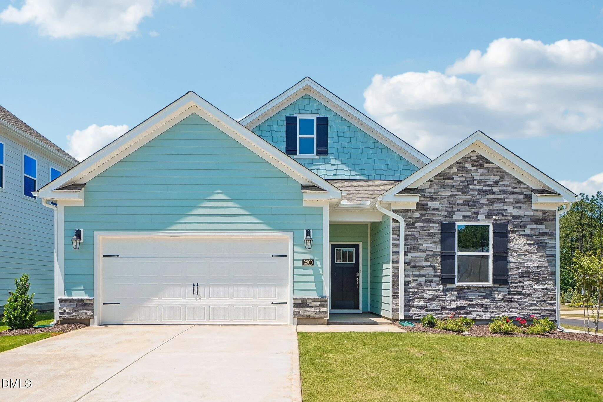 2200 Warbler Drive