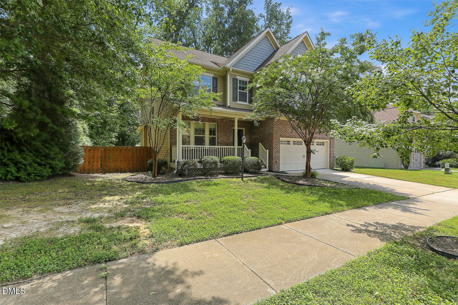 1104 Broadcreek Drive