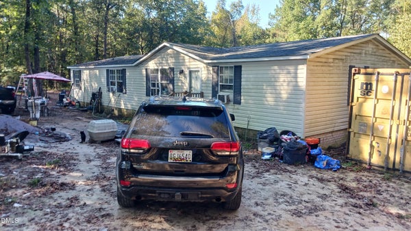 2669 MICROWAVE TOWER RD, ROSEBORO, NC 28382 - Image df6077745bc8606d5c05fffaa5e473a4/2103768301
