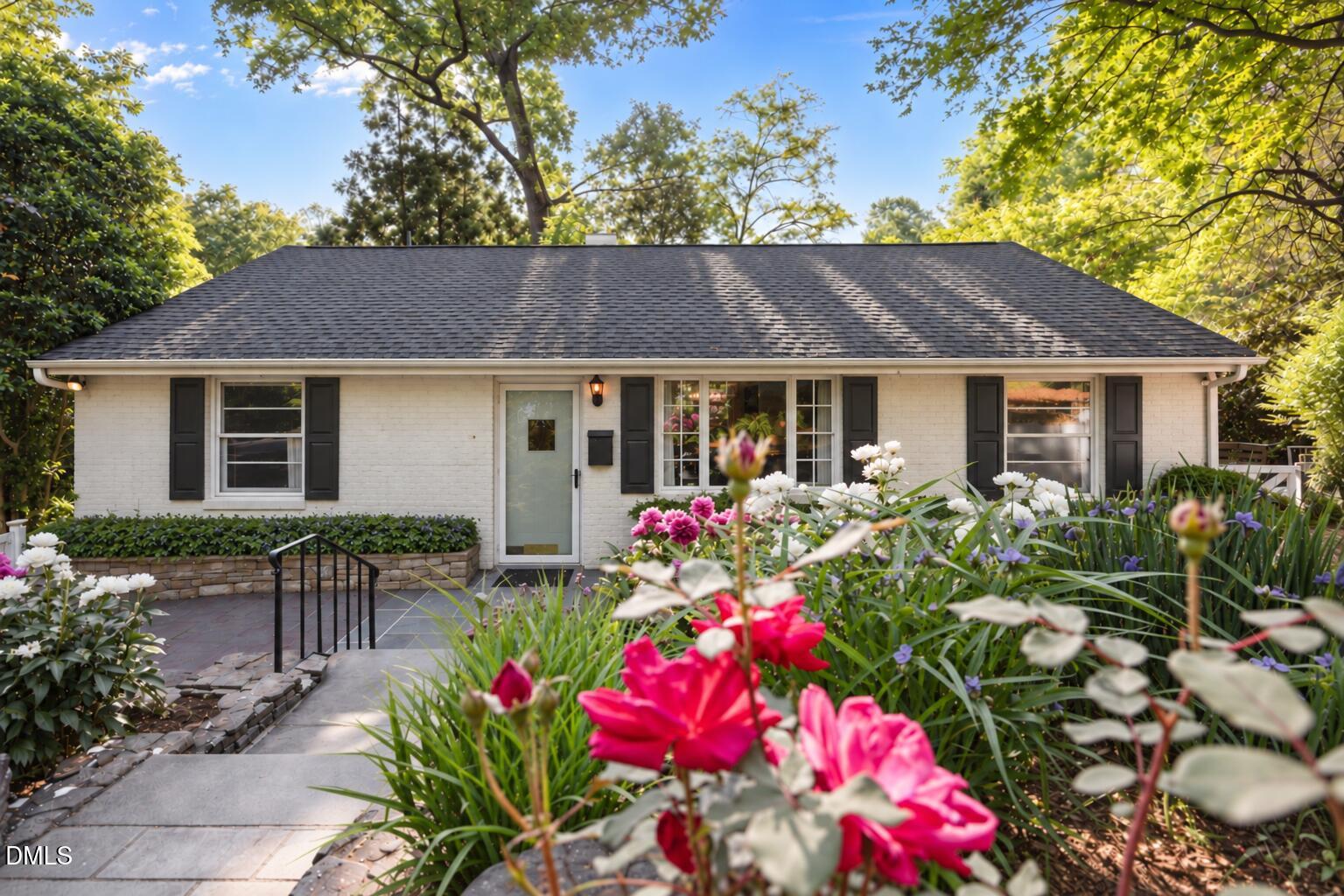 2216 Alexander Road