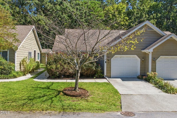 4205 PIN OAK DR, DURHAM, NC 27707 - Image dfd8da6aa73d7f4471349ac250237f41/3374550670