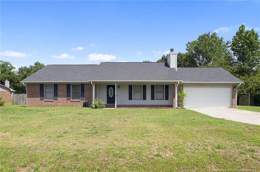 376 Woodberry Circle