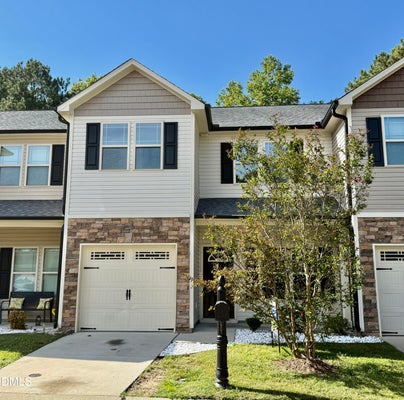 145 HILL SHORE LN, CLAYTON, NC 27527 - Image dfffafd71c5f41c173b70aea02415620/81085831