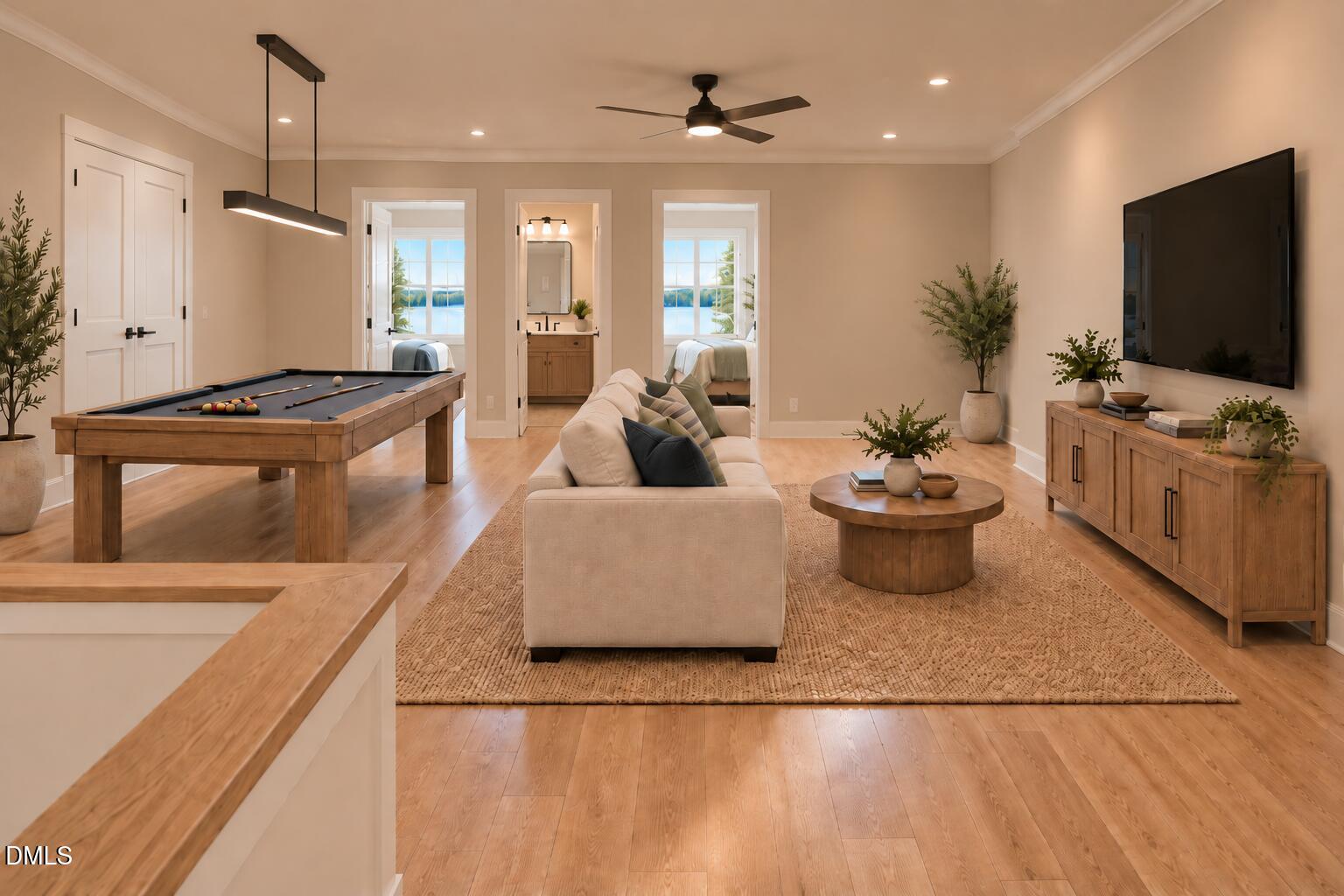 104 Rowboat Way
