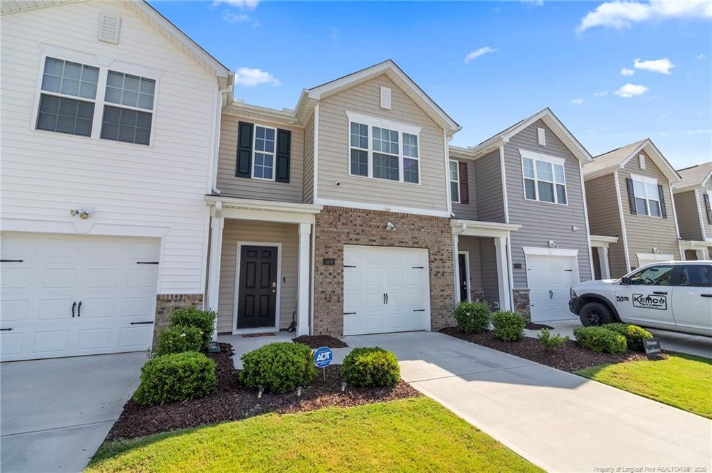 1406 Gracie Lane