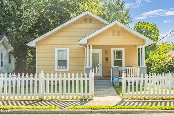 512 ATWATER ST, BURLINGTON, NC 27215 - Image e0d3f19716a0561eb6d2b2ad57be7ae4/37869781
