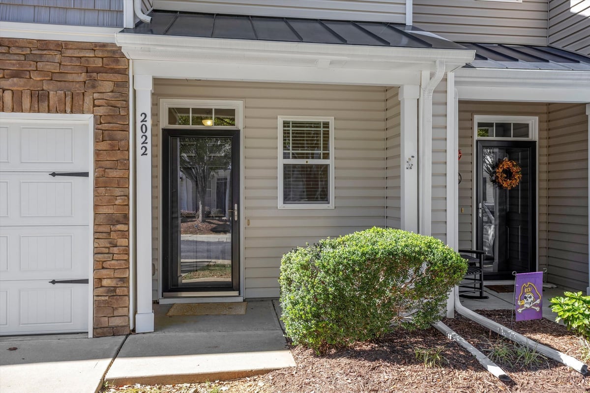 2022 Fieldhouse Avenue