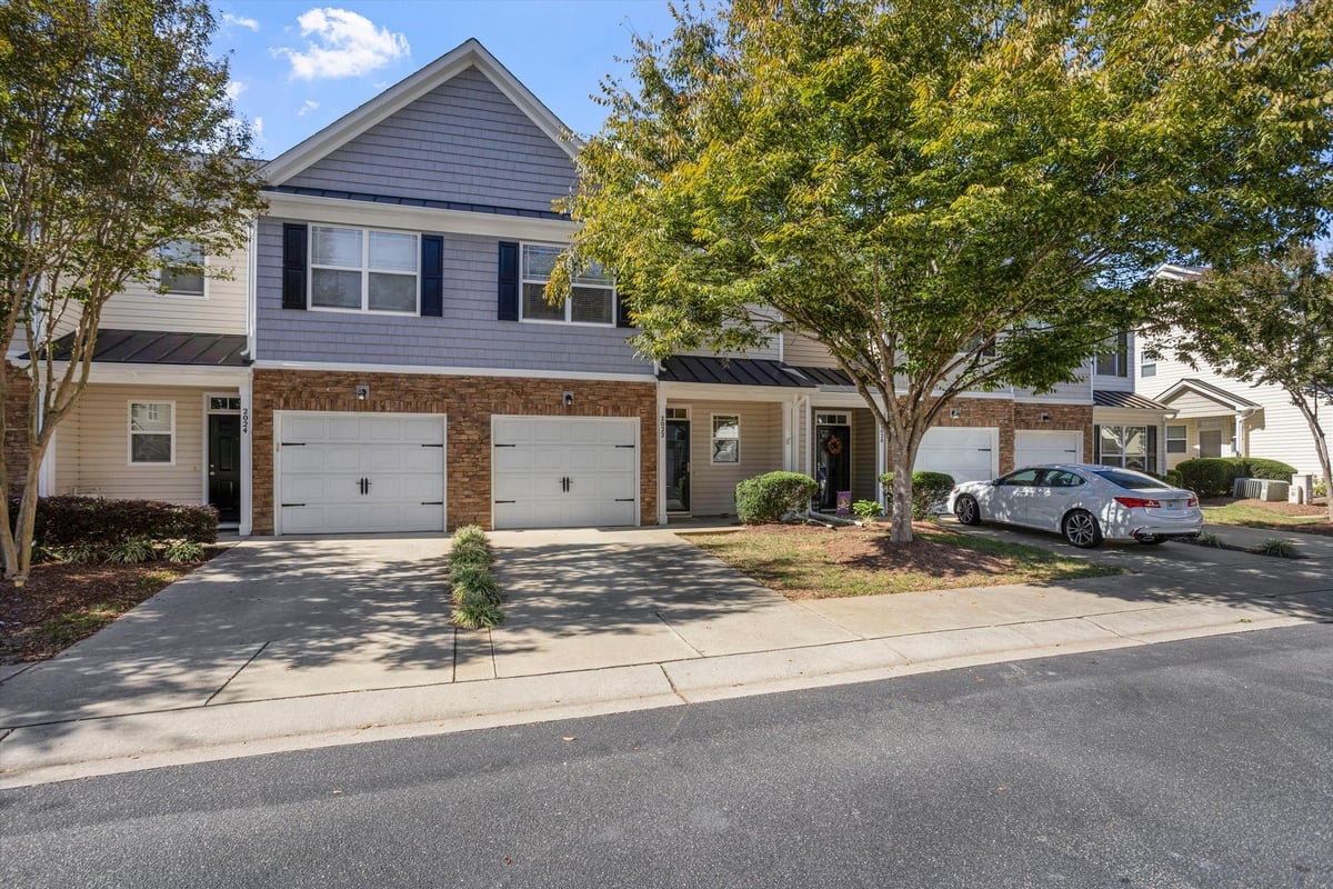 2022 Fieldhouse Avenue
