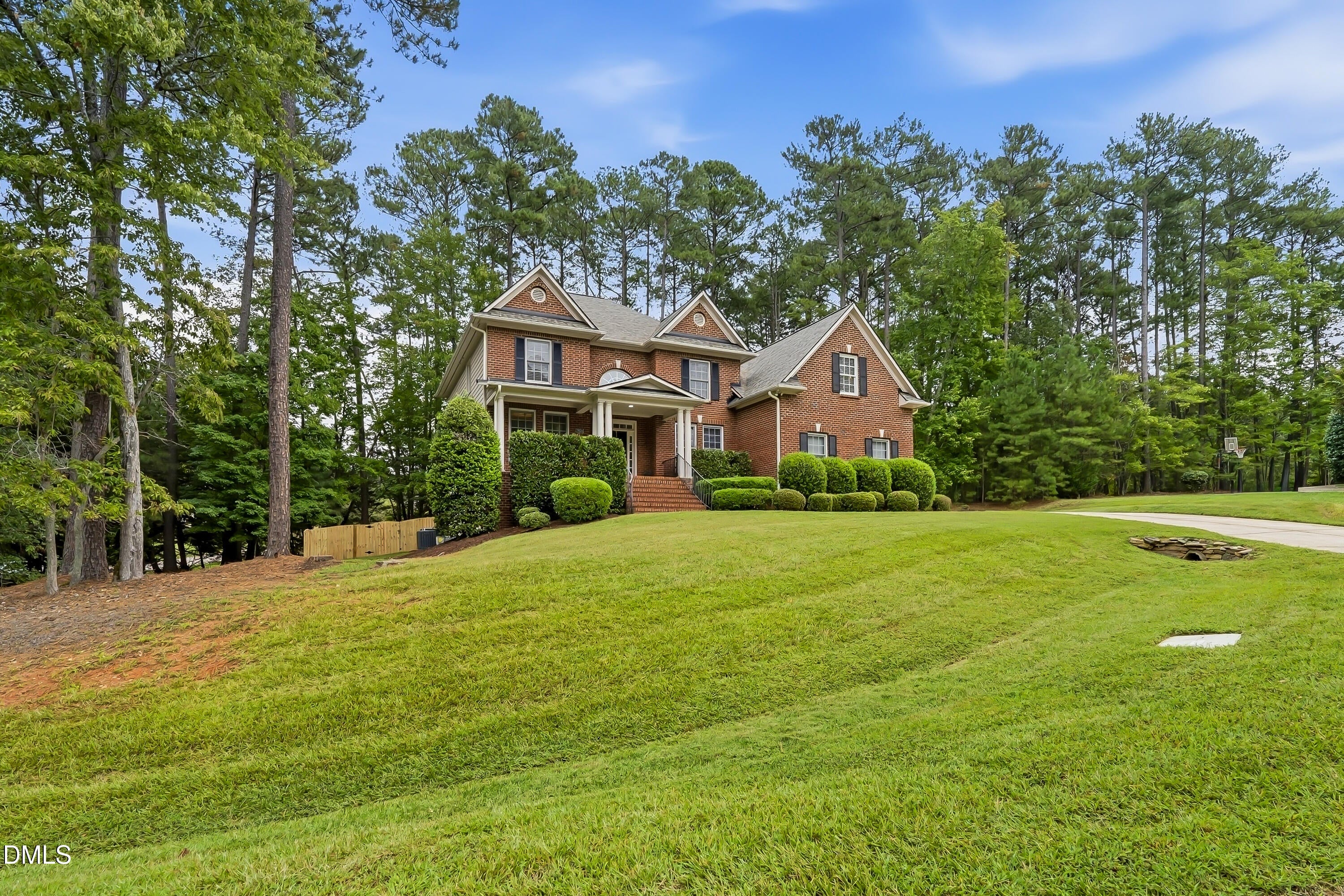 7604 Duckhorn Court