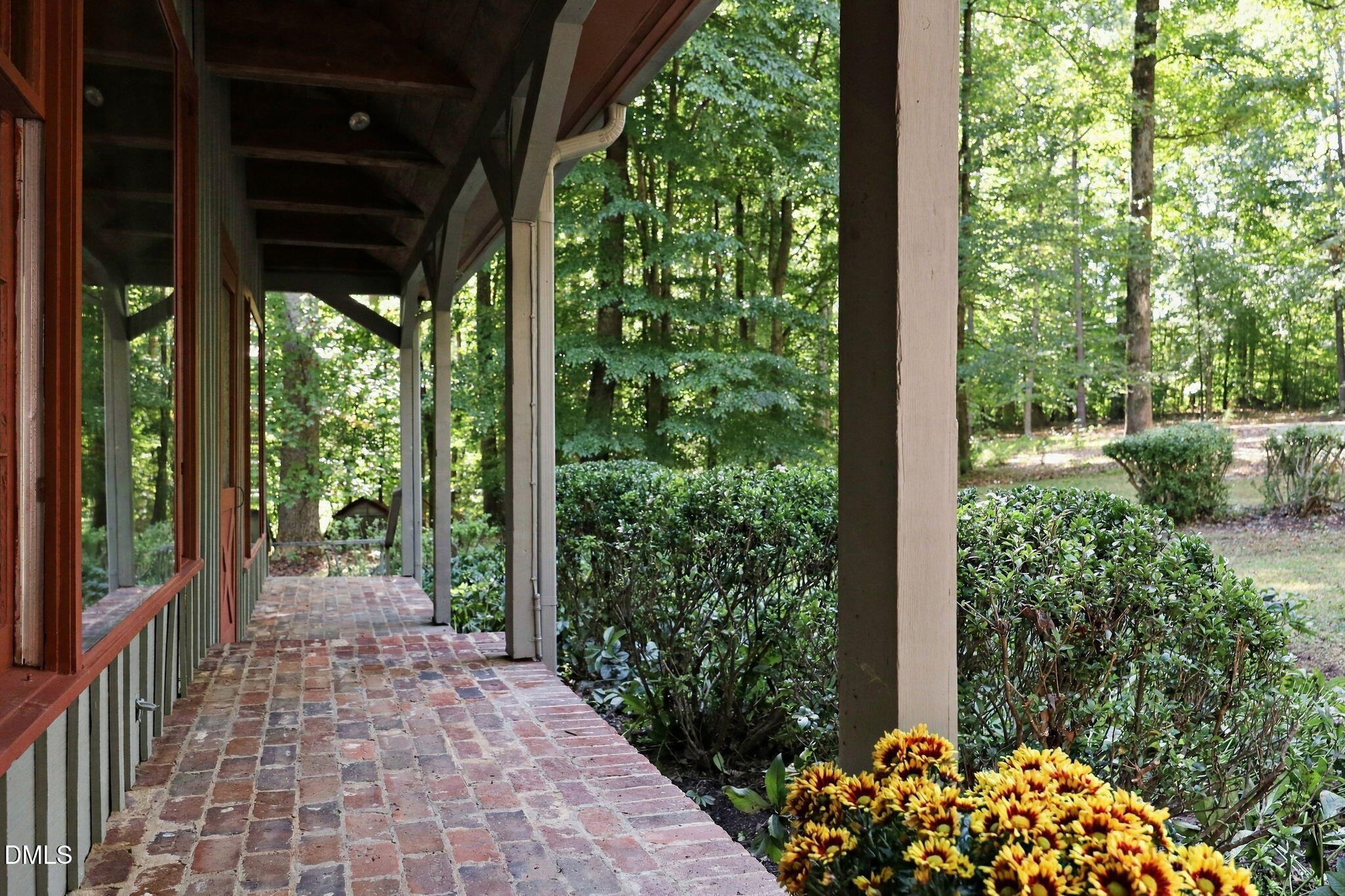 1207 Dairyland Road