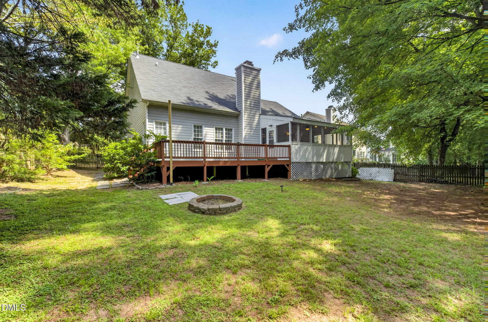 9041 Tenderfoot Trail