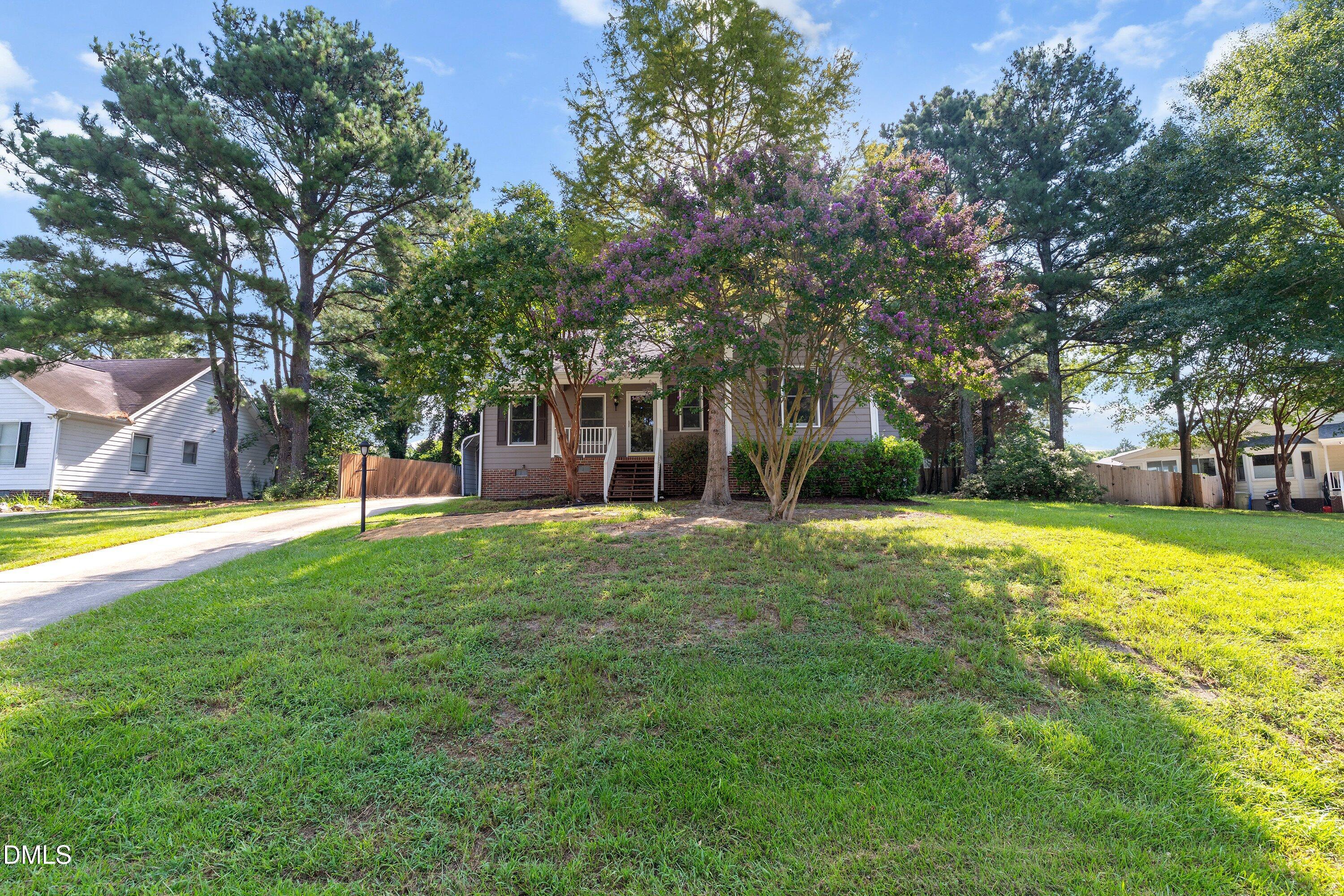 828 Alderleaf Drive