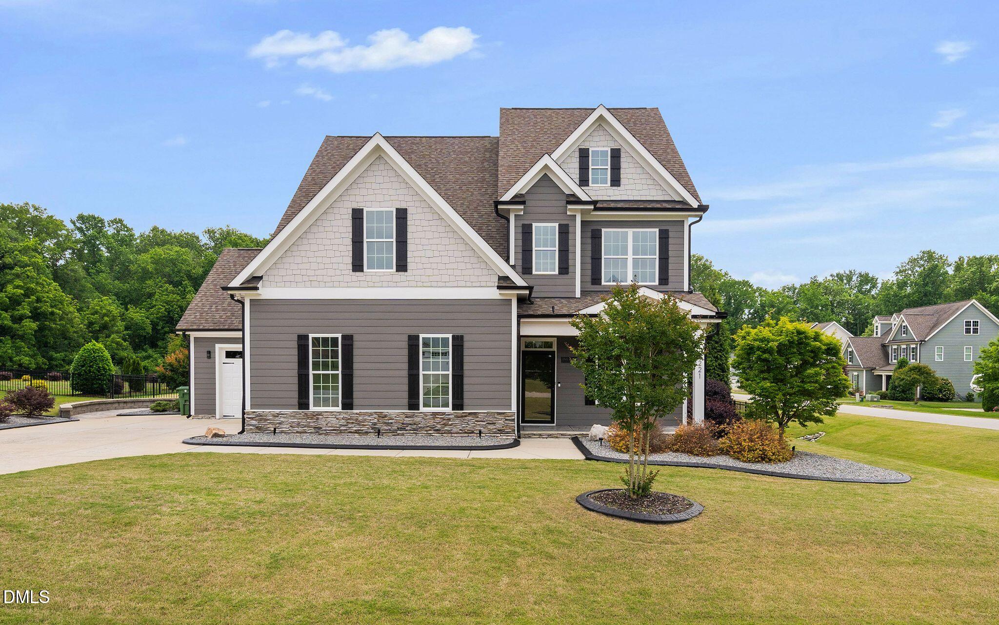 221 Misty Moonlight Drive
