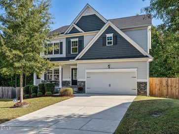 64 Creststone Court Clayton NC 27527