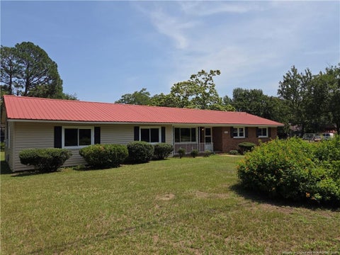 Photo of 1451 Greenock Avenue, Fayetteville, NC 28304 (MLS # LP767652)