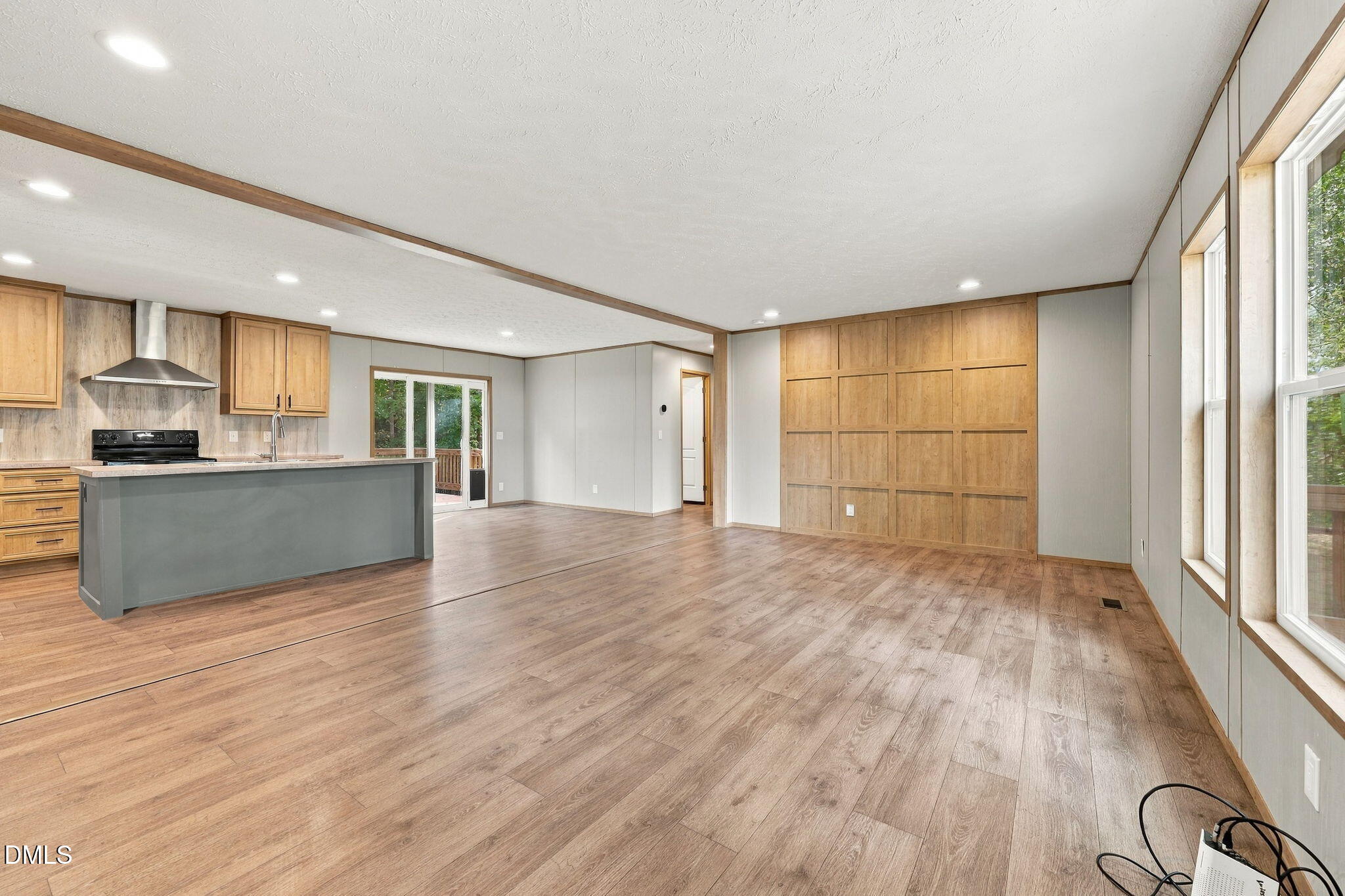 136 Moulton Way
