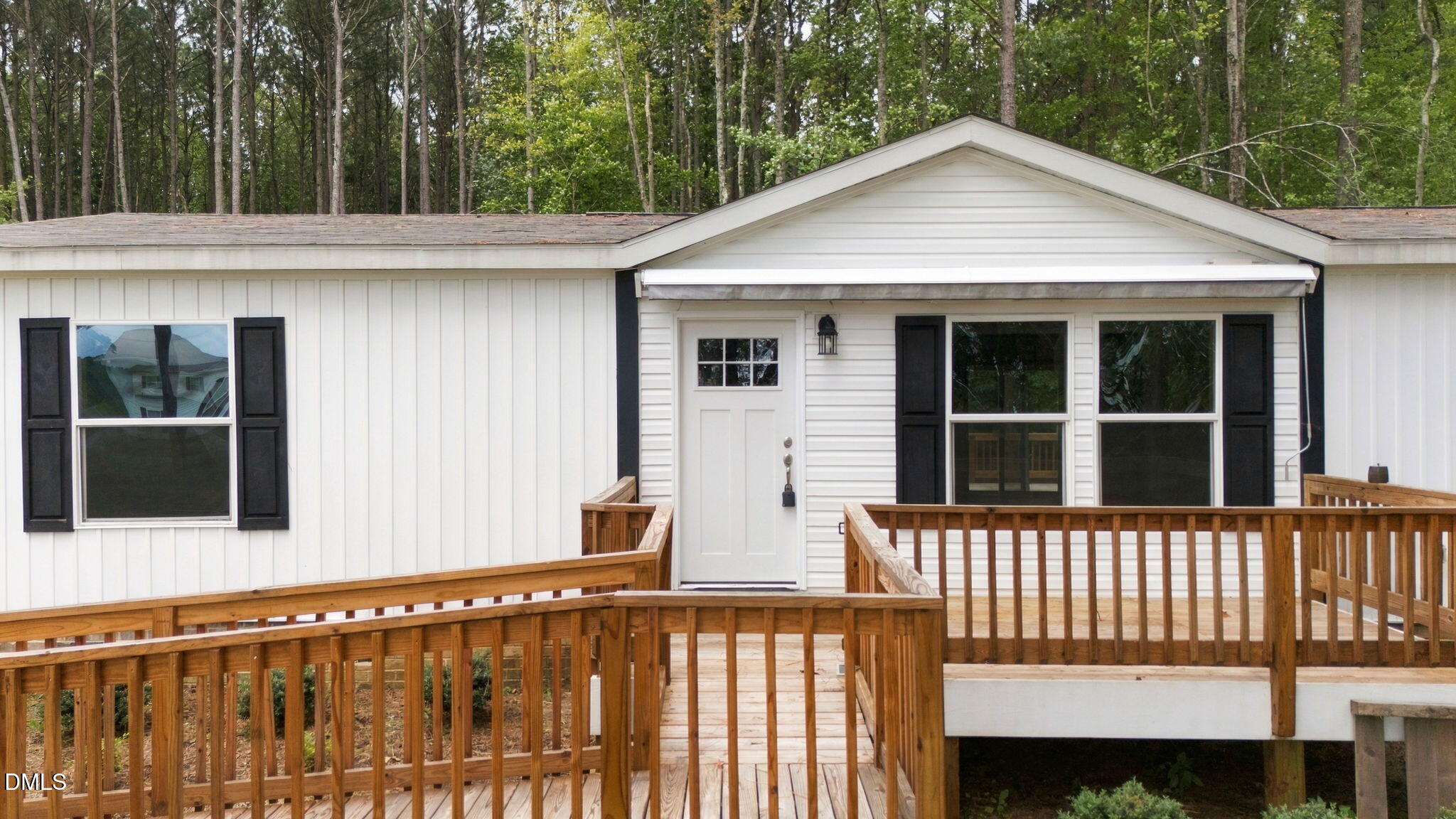 136 Moulton Way