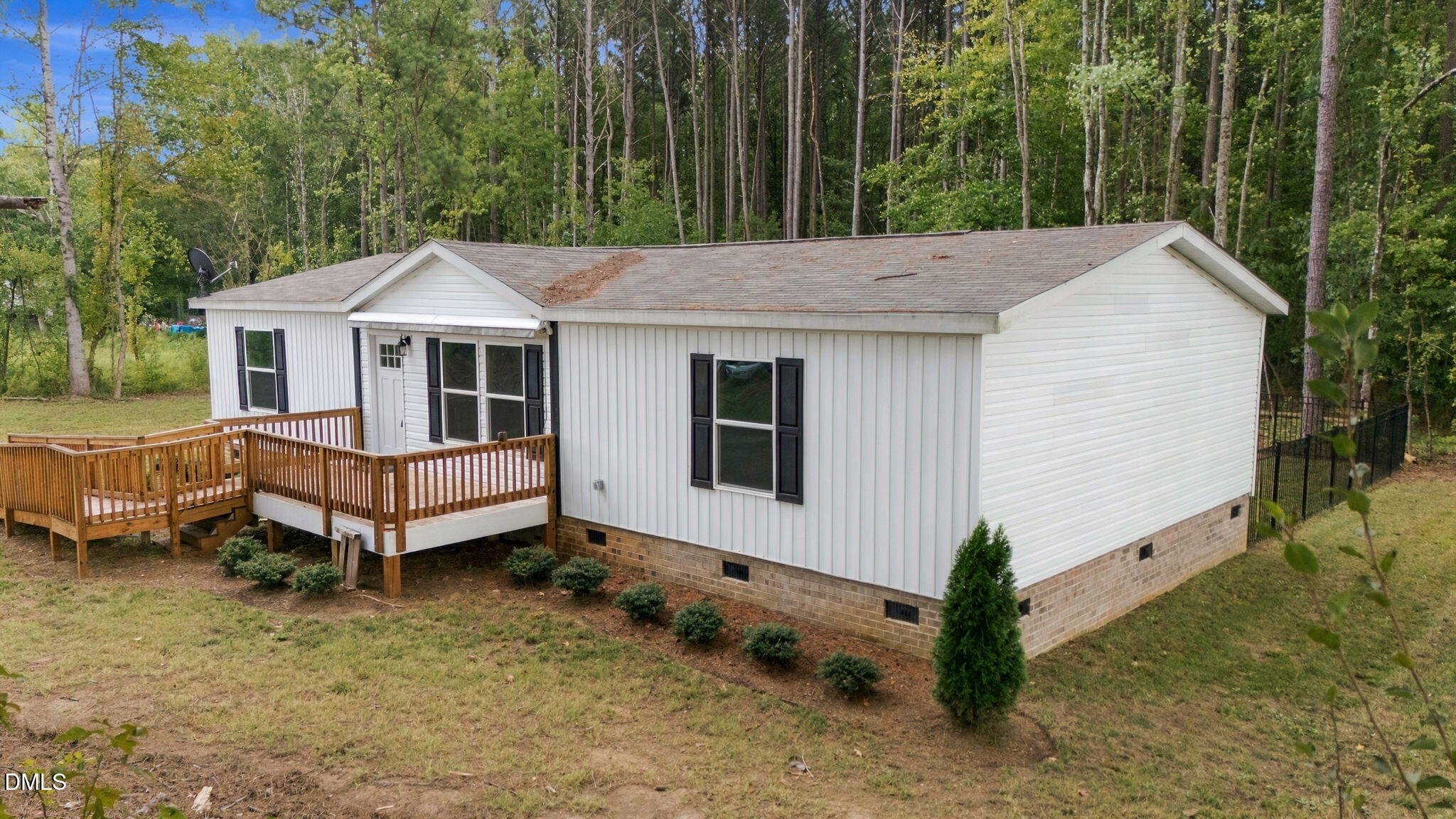 136 Moulton Way