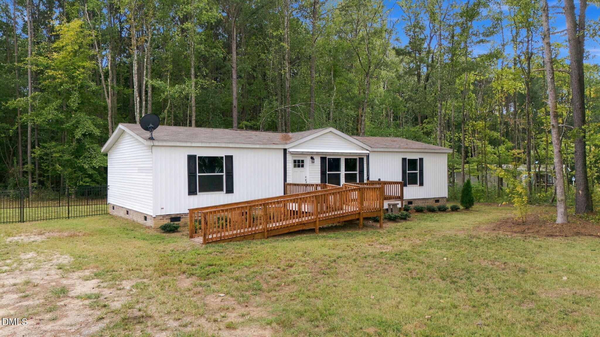 136 Moulton Way