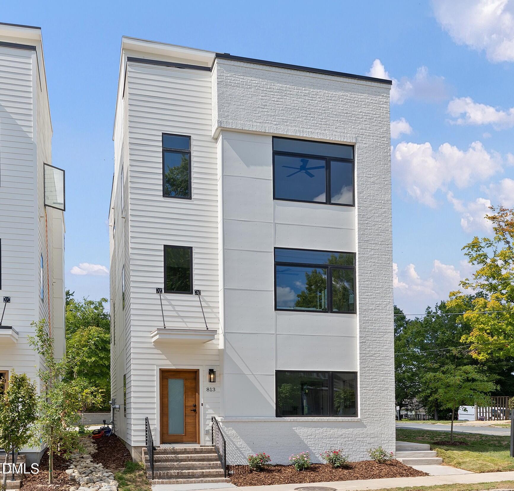 813 N Roxboro Street
