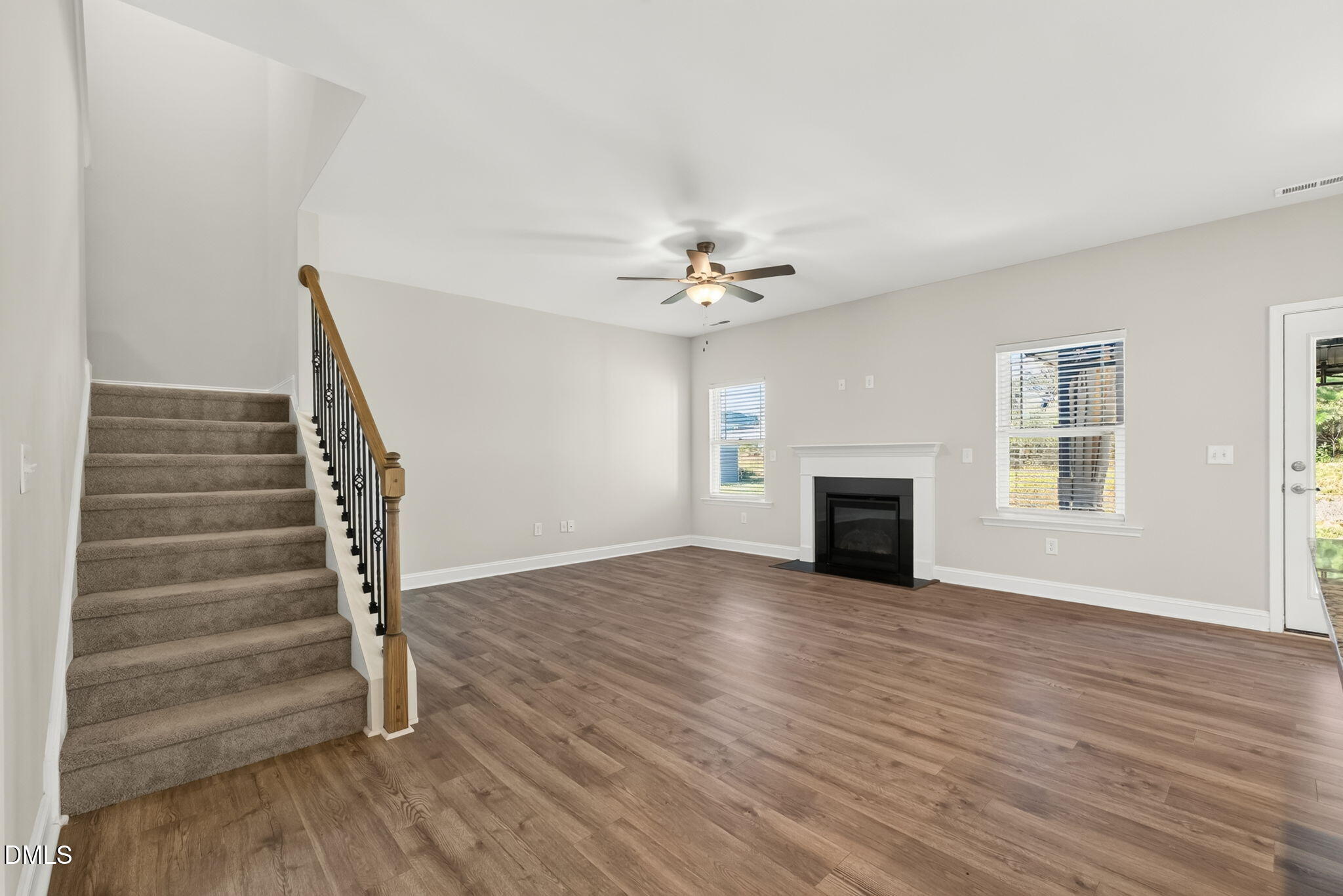 60 Newport Landing