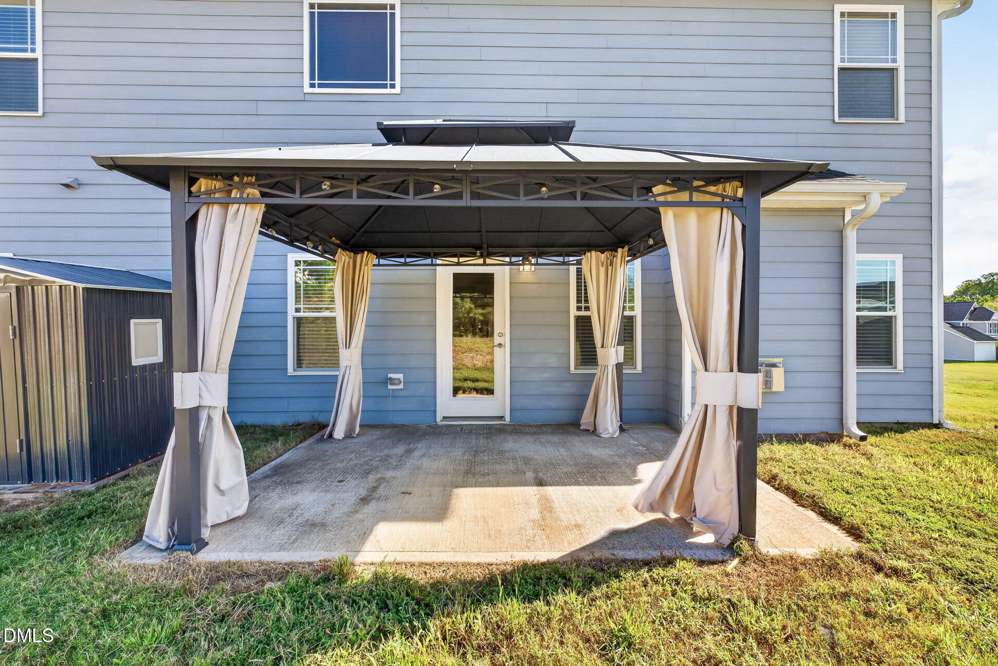 60 Newport Landing