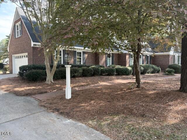 1902 Windsong Drive