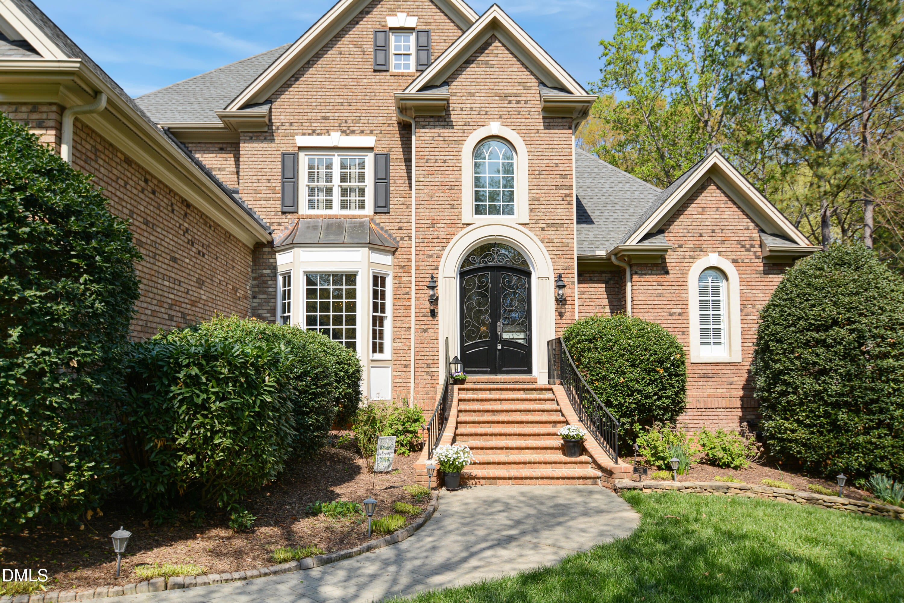 6121 Carlyle Drive