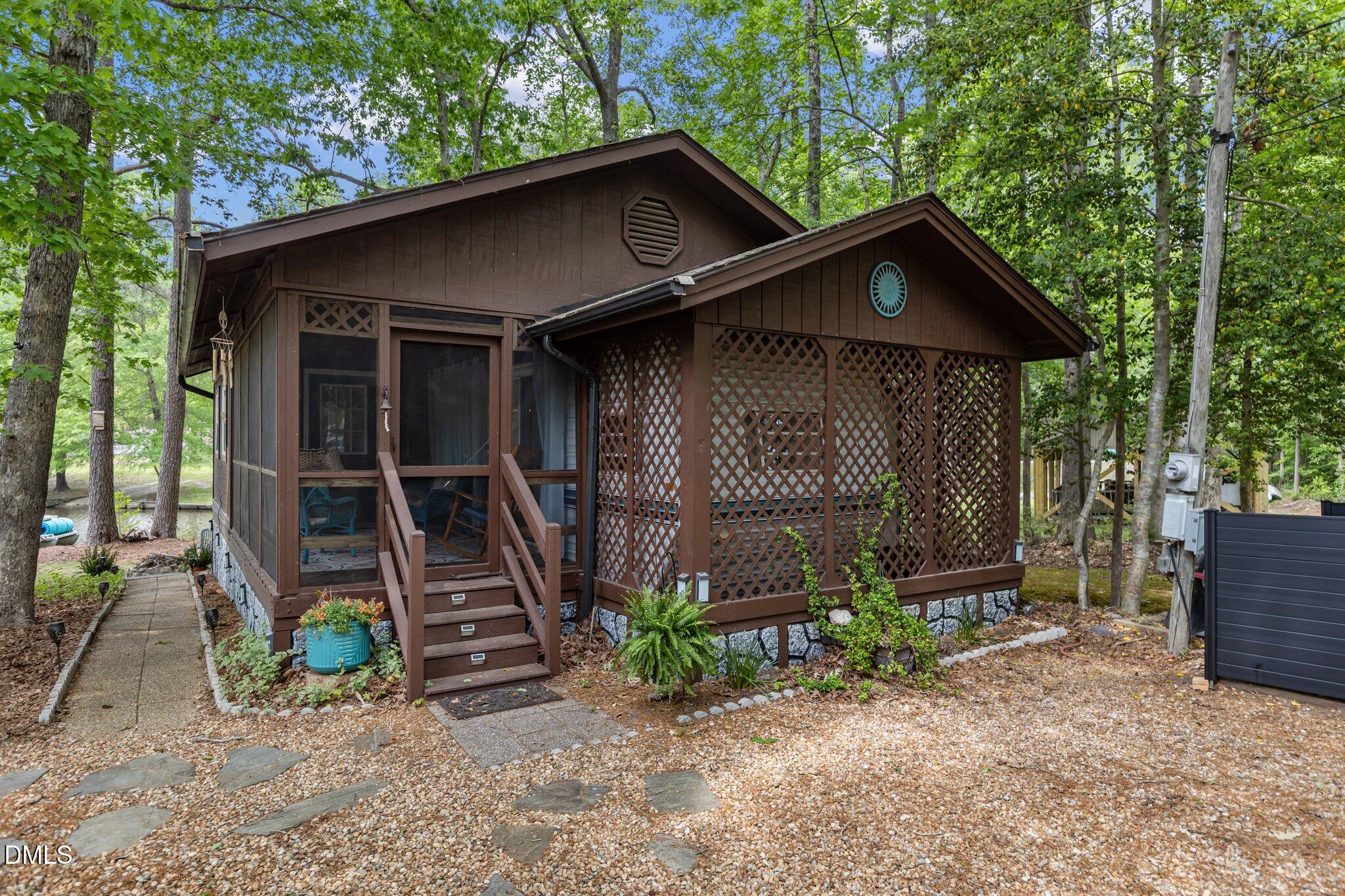 106 Desoto Drive