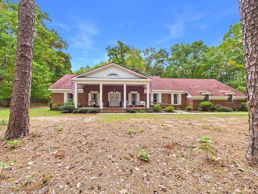 1595 N MOORE RD, ROBBINS, NC 27325 - Image e500c24e4057d3ec5eba574f943a29c8/422769238