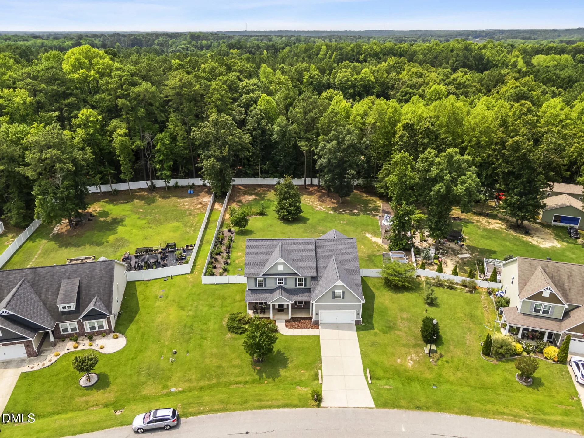 83 Sunbury Court