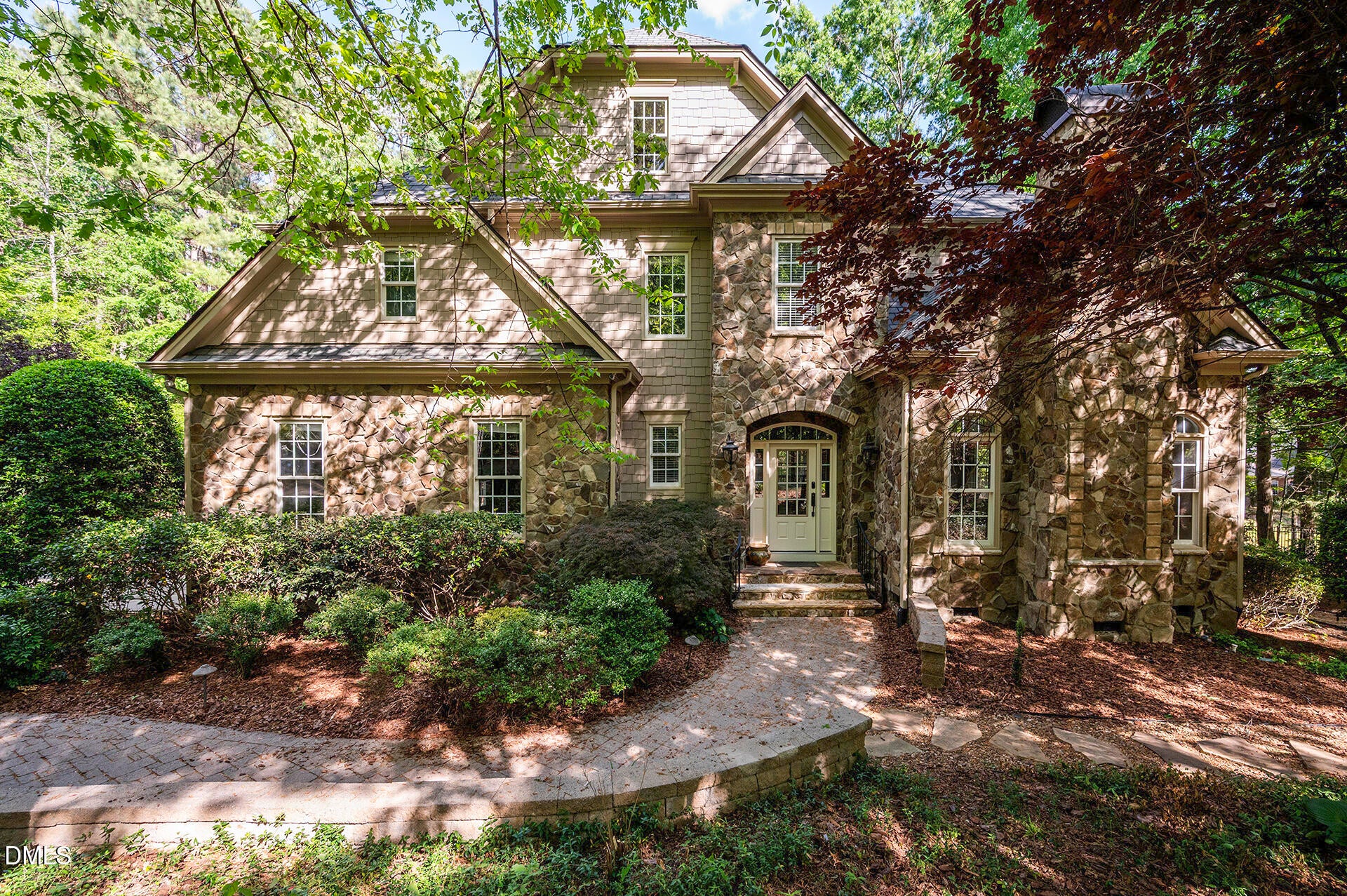 10002 Adirondack Way