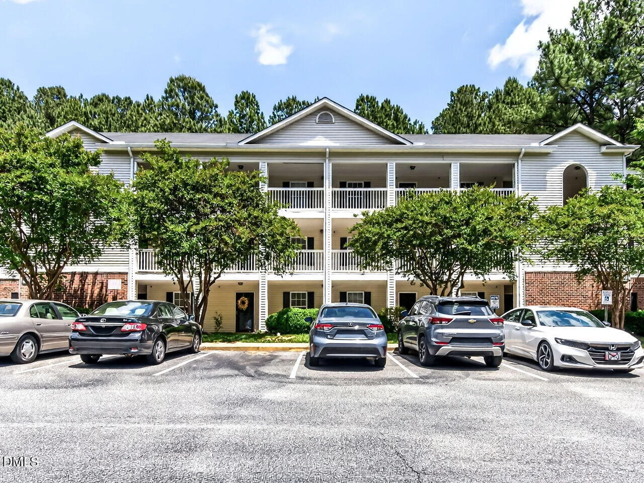 3000 Trailwood Pines Lane Unit 103