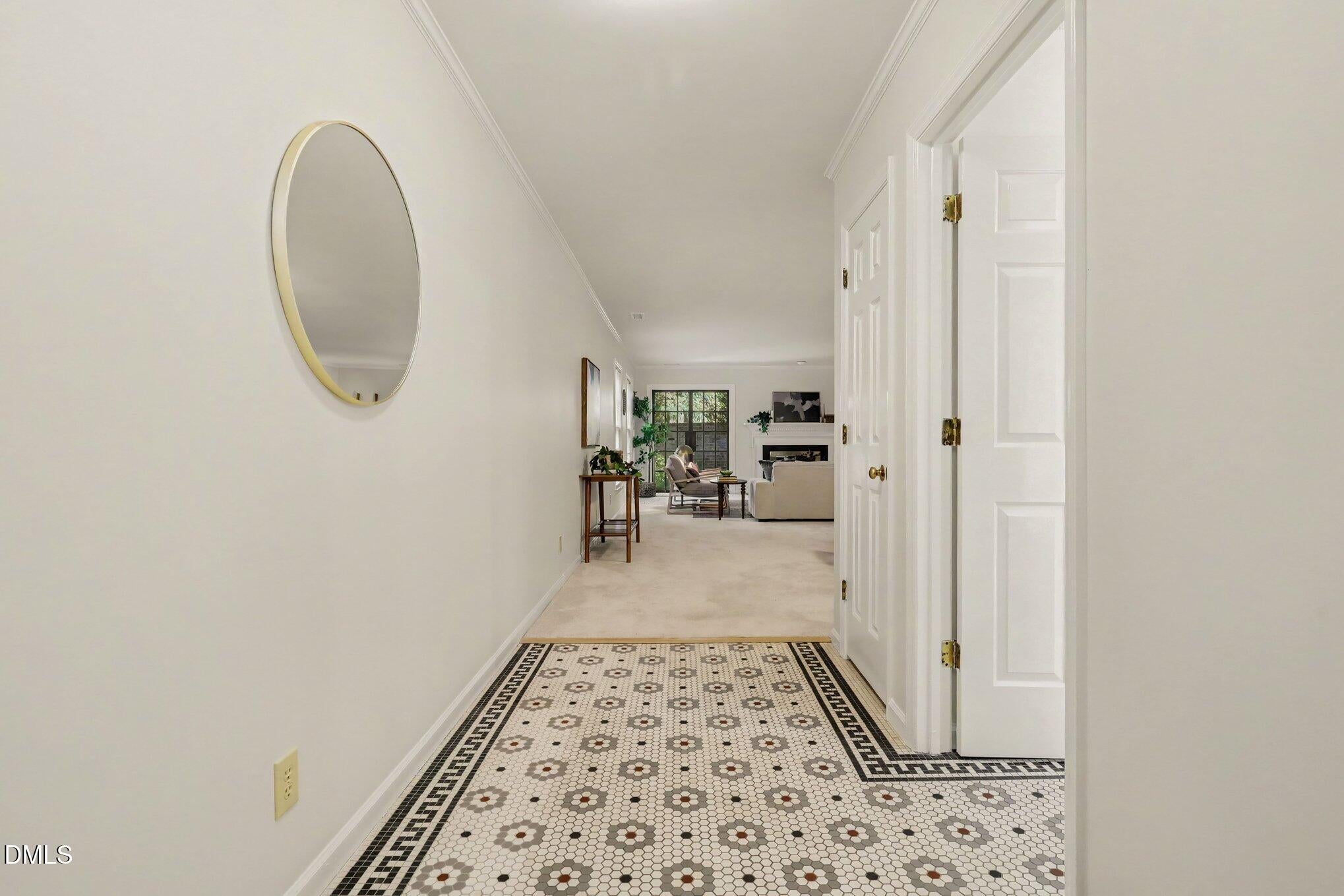 318 Mccauley Street 5