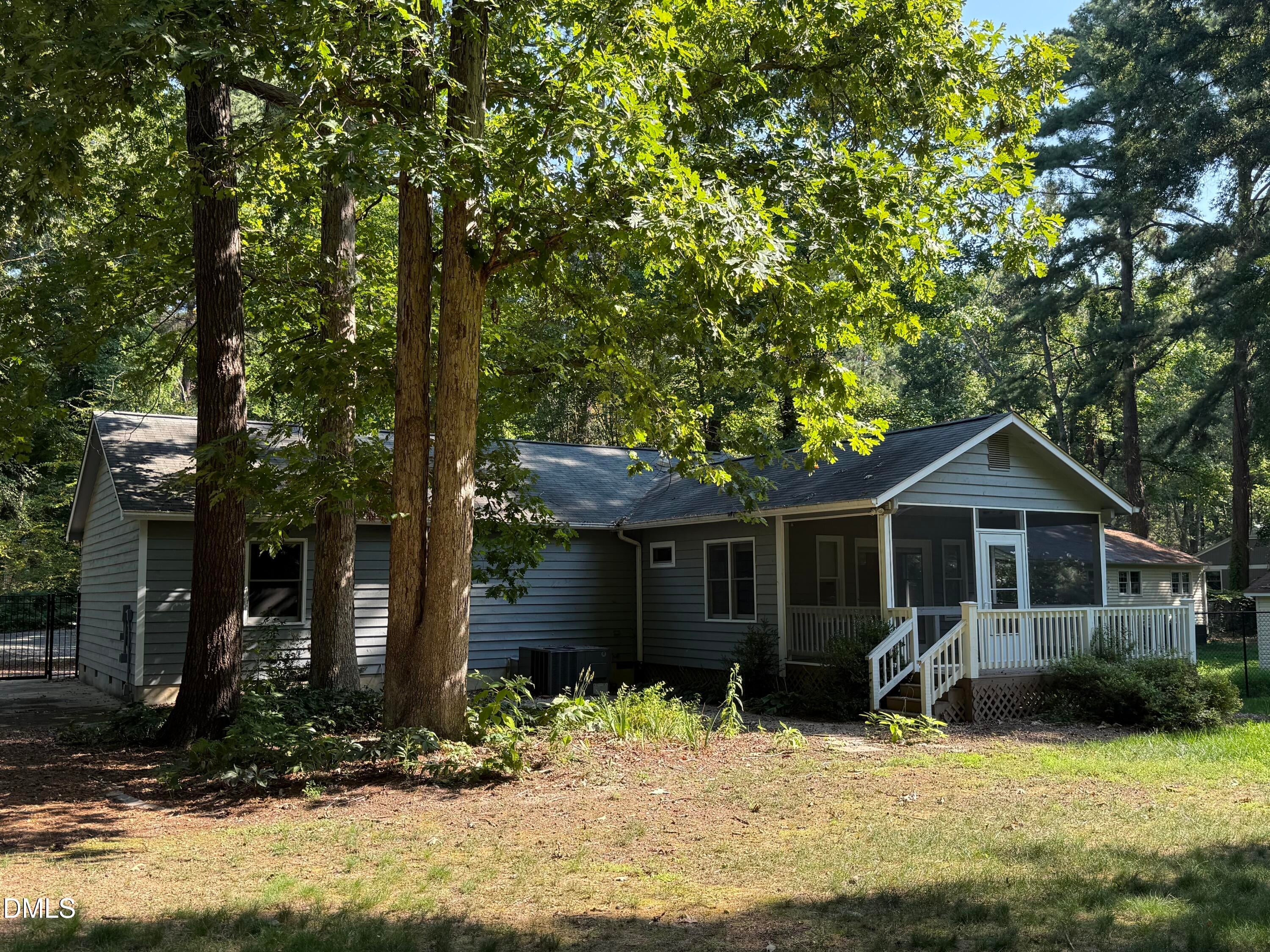 137 B Windsor Circle