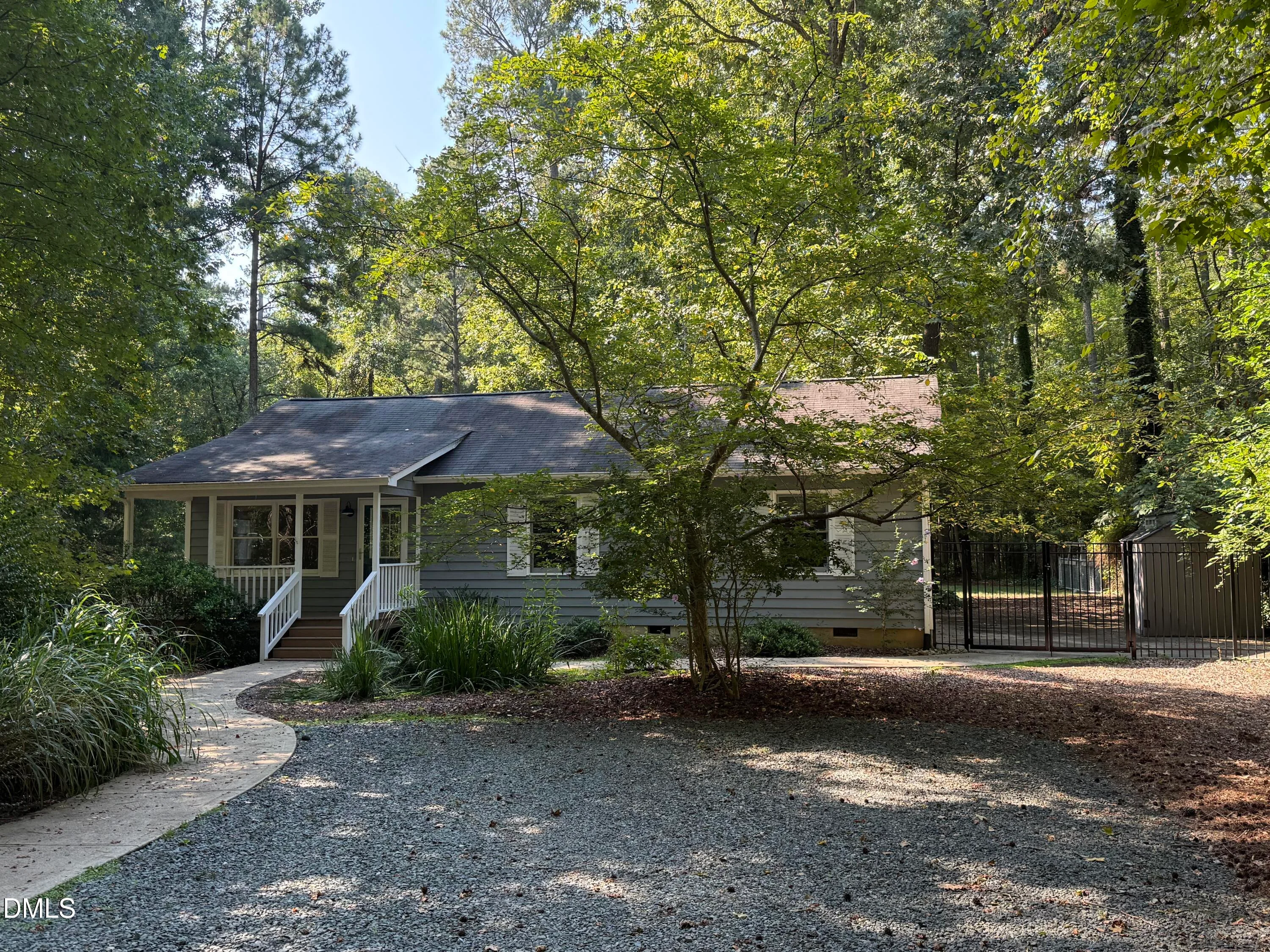 137 B Windsor Circle
