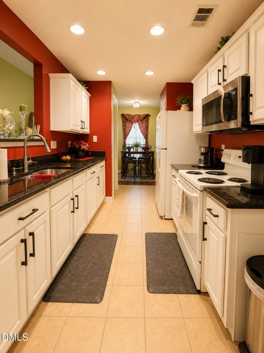 8129 Wesley Farm Drive