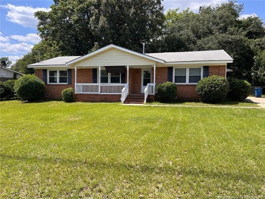 1728 SAINT AUGUSTINE AVE, FAYETTEVILLE, NC 28304 - Image e6c8fcf15e6d5afac1f0cad06ca9c822/1547262118