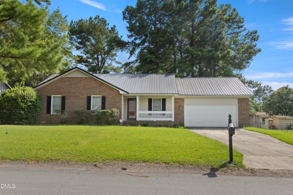 1345 BUTTERWOOD CIR, FAYETTEVILLE, NC 28314 - Image e6f455dc50e6db238826592aed0f31b0/20124843