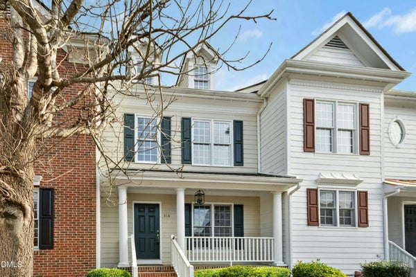 318 MADISON GROVE PL, CARY, NC 27519 - Image e737192c5dbc885a6523e60e1ab0af5f/4010229216
