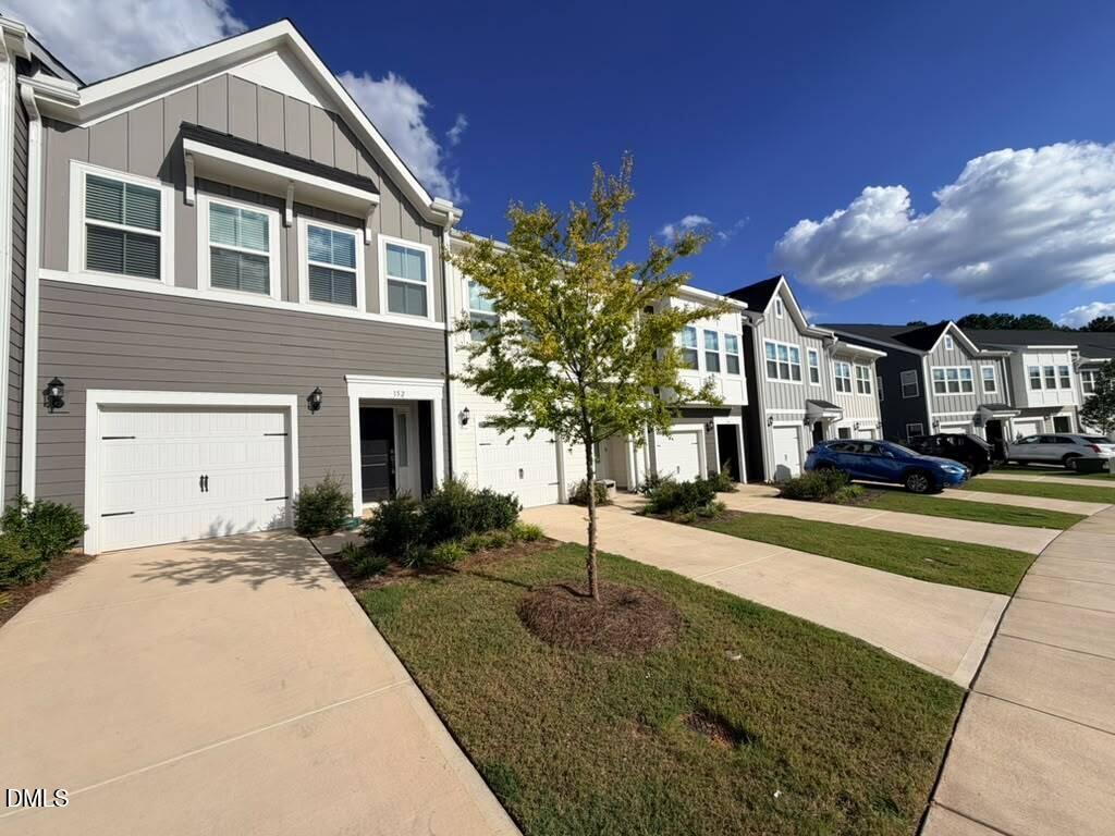 152 Fideaux Boulevard