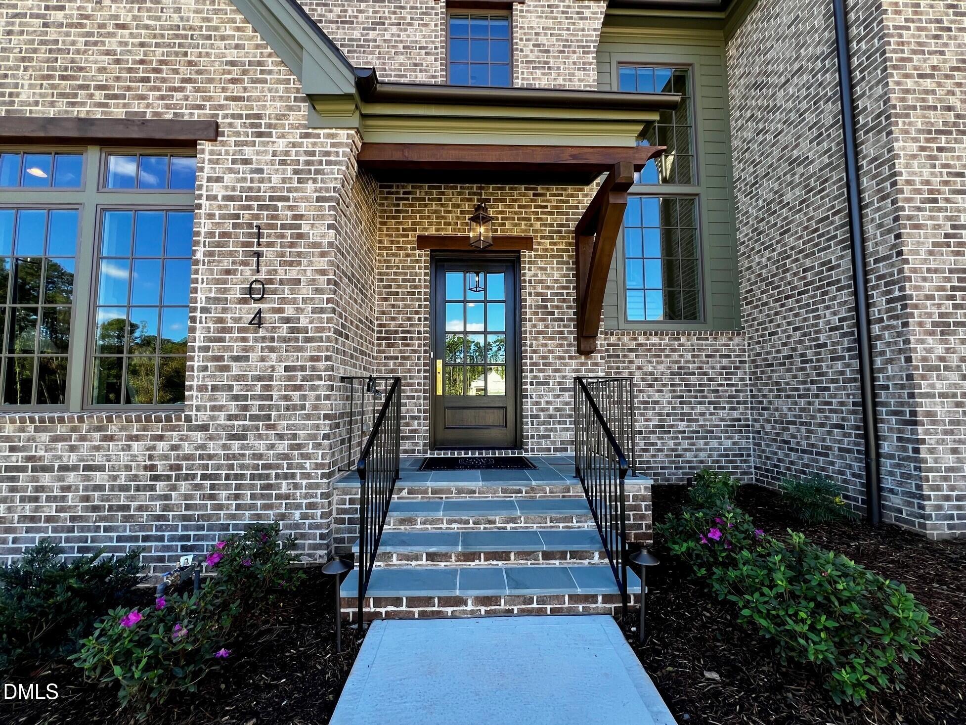 1104 Oldfourth Lane