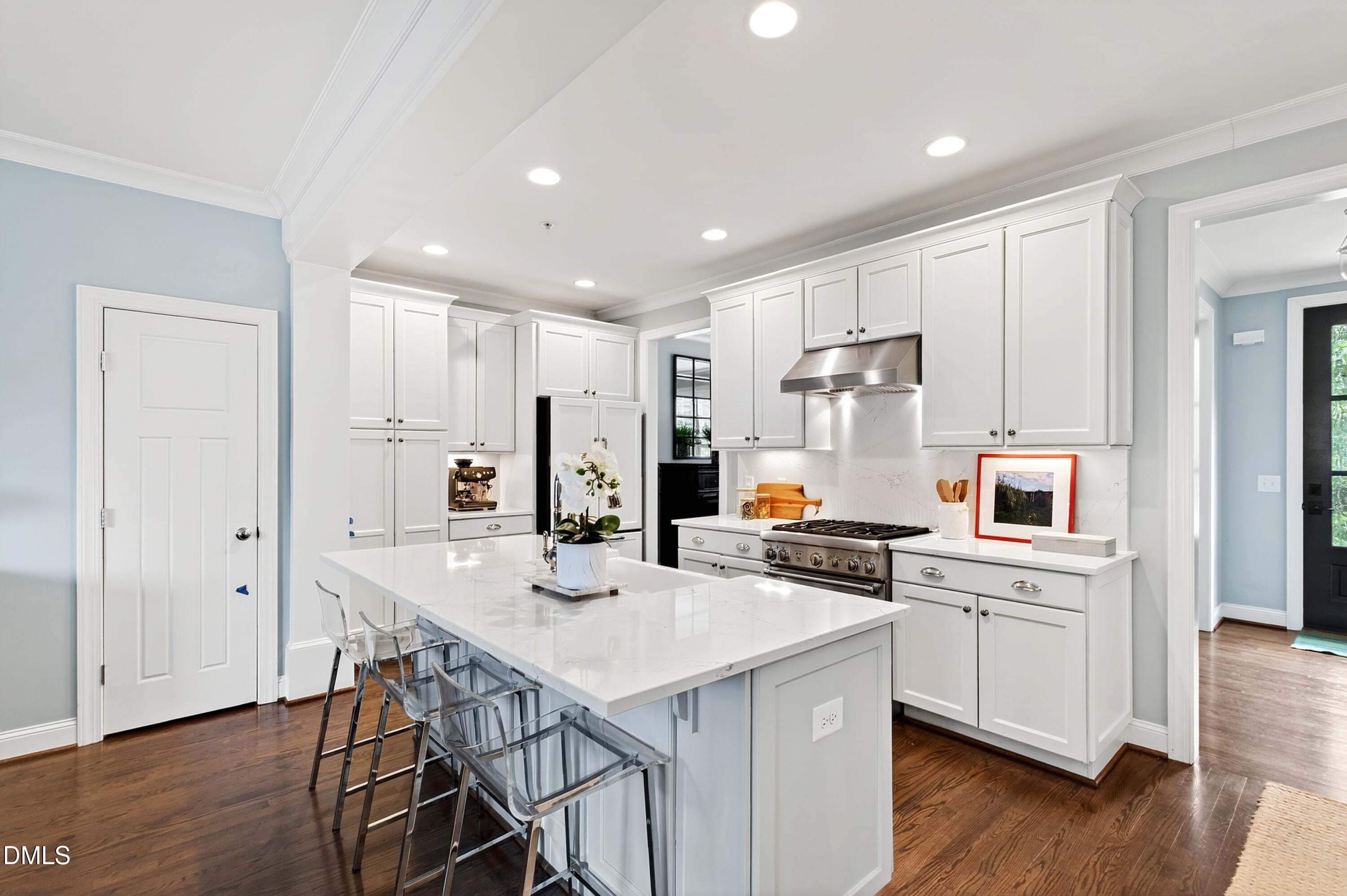 2741 Oberlin Road 101