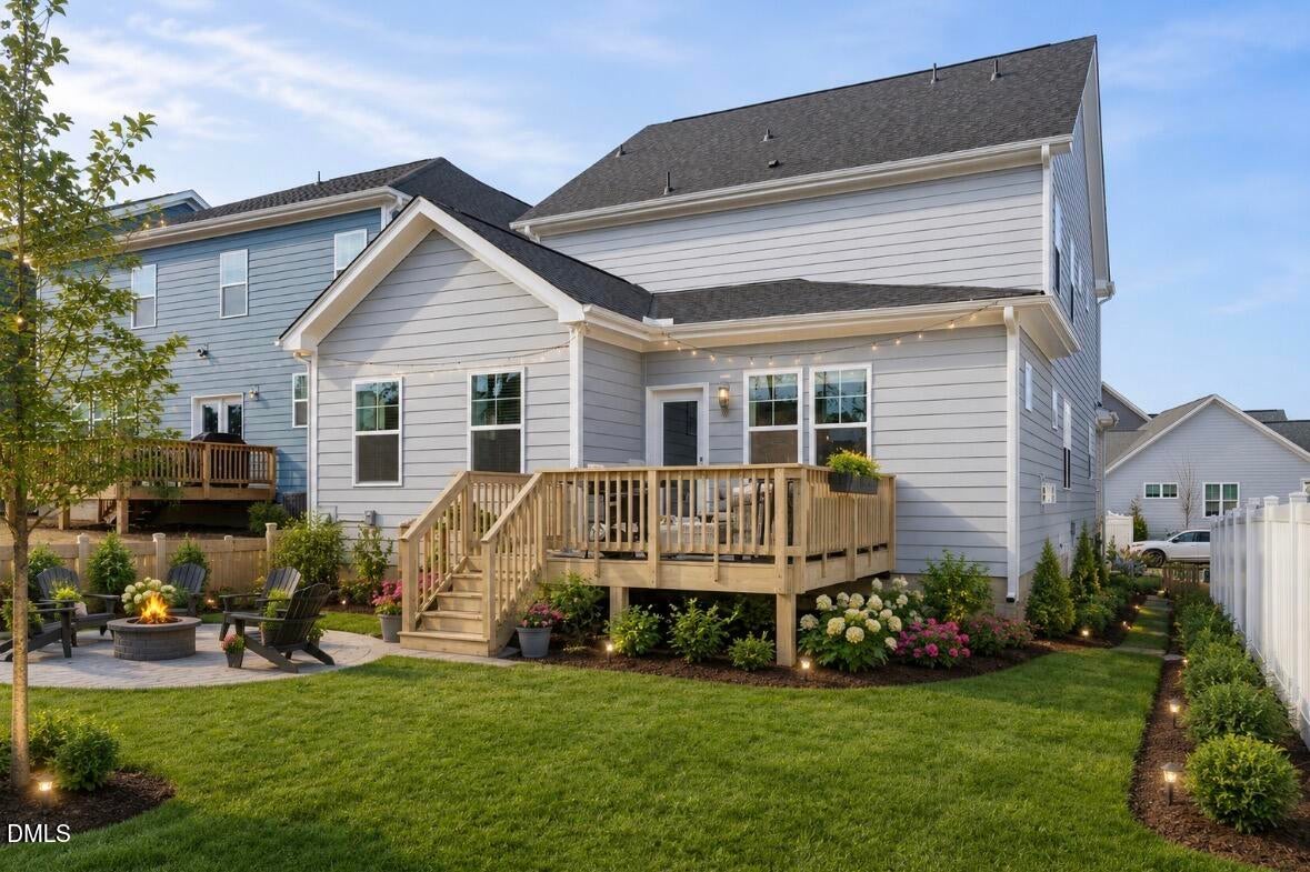 1105 Logperch Way