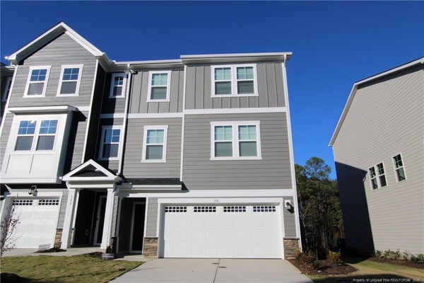 510 LIGHT OAK WAY, APEX, NC 27539 - Image e7da3d780f7ae818f80ab4ea32d8ca0d/3899235482