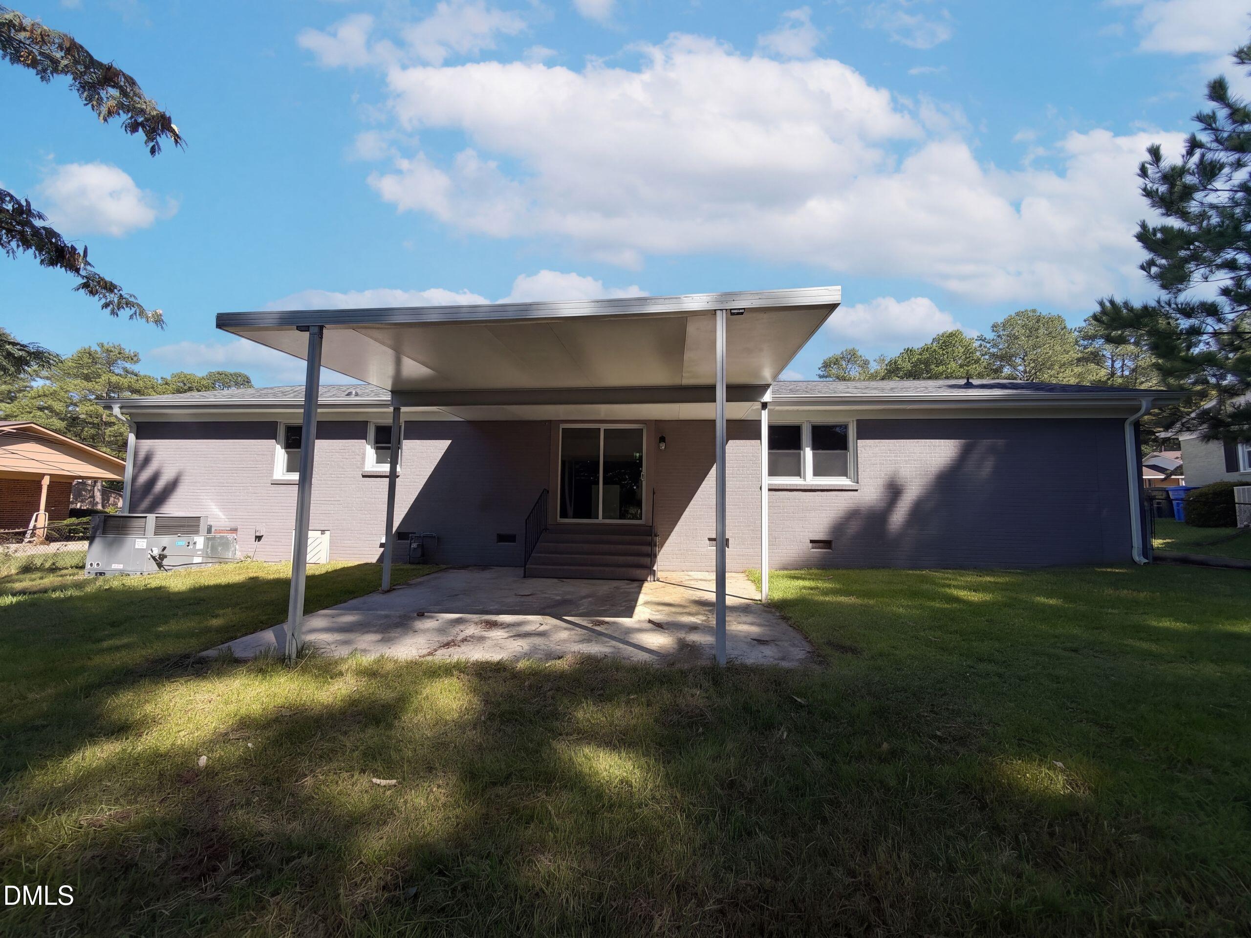 3111 Braddock Drive